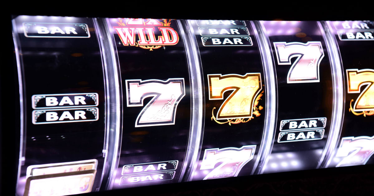 Slots Paylines Explained - Play Online For Real Money